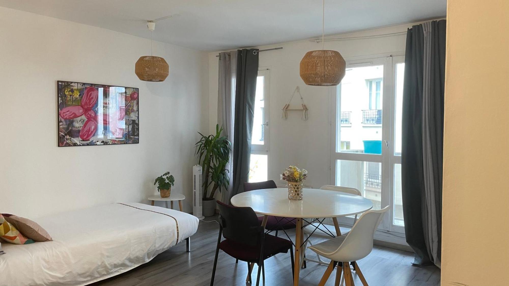 Апартаменты Le Pinky Bird - Paris 19 Экстерьер фото